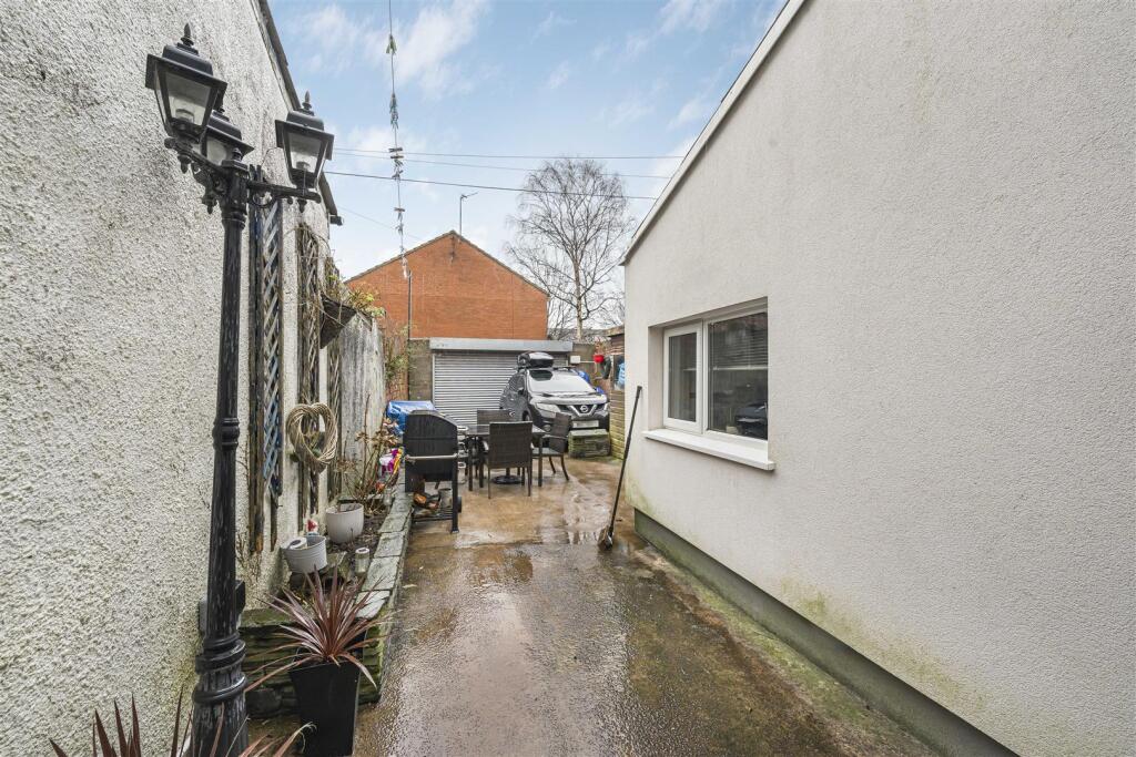 Additional property image - Llandaff Road, Cardiff