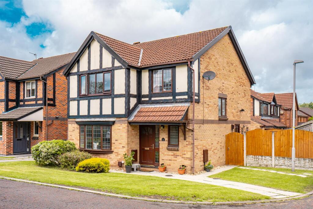 Main image of property: Kingsmuir Avenue, Fulwood, Preston