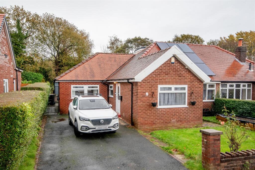 Main image of property: Sharoe Mount Avenue, Fulwood, Preston
