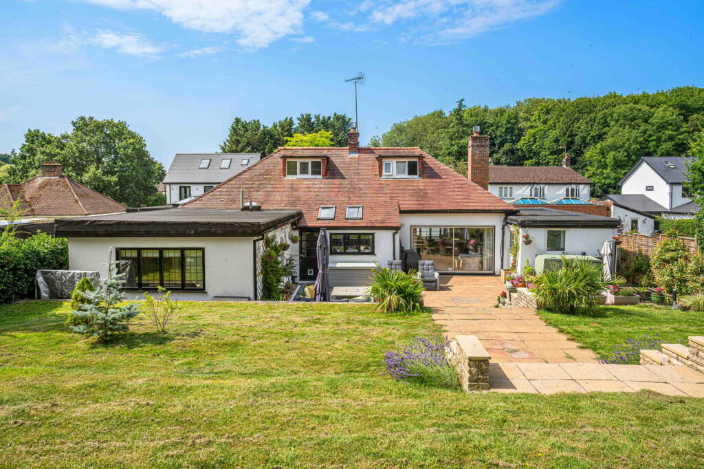 Additional property image - Codicote Road, Welwyn, AL6