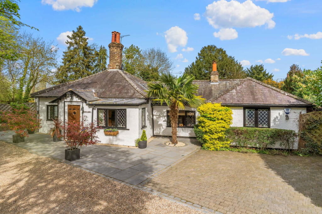 Main image of property: East Lodge, Hunsdonbury, Ware, SG12