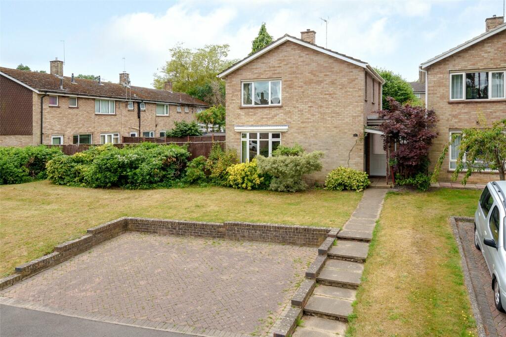 Main image of property: Uffington Drive, Bracknell, Berkshire, RG12