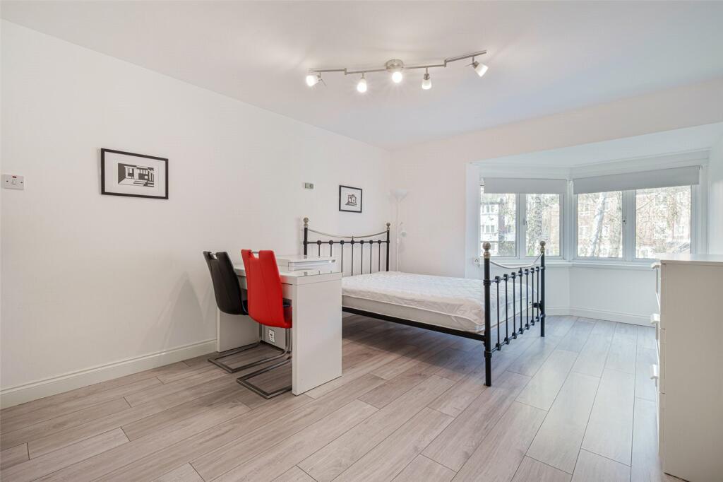 Main image of property: Mount Lane, Bracknell, Berkshire, RG12
