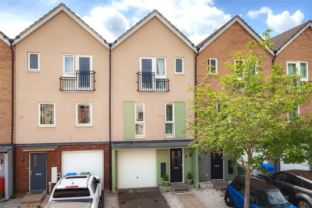 Main image of property: Tempest Mews, Bracknell, Berkshire, RG12