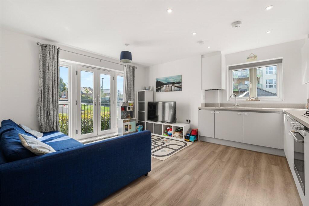 Main image of property: Johnstone Close, Bracknell, Berkshire, RG12