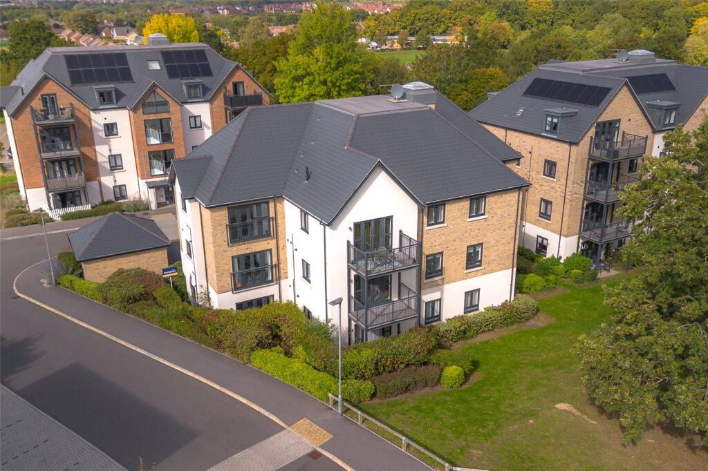 Main image of property: Johnstone Close, Bracknell, Berkshire, RG12