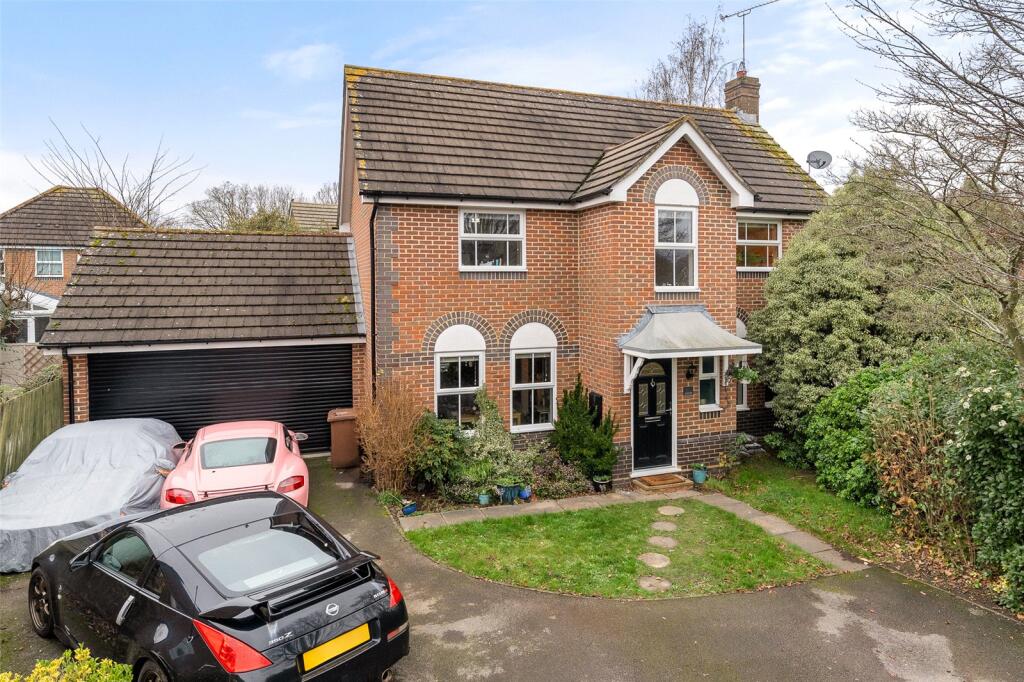 Main image of property: Boltons Lane, Binfield, Bracknell, Berkshire, RG42