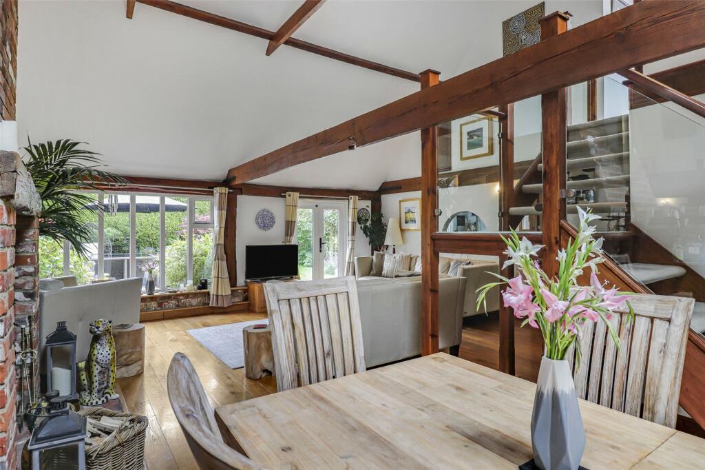 Additional property image - Walnut Tree Lane, Westbere, Nr Canterbury, CT2