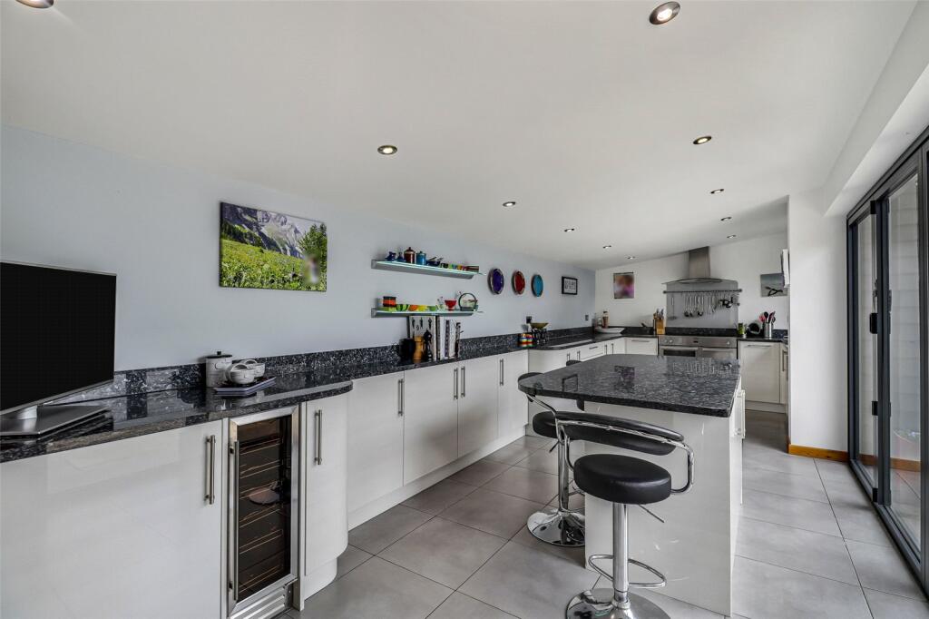 Additional property image - Walnut Tree Lane, Westbere, Nr Canterbury, CT2