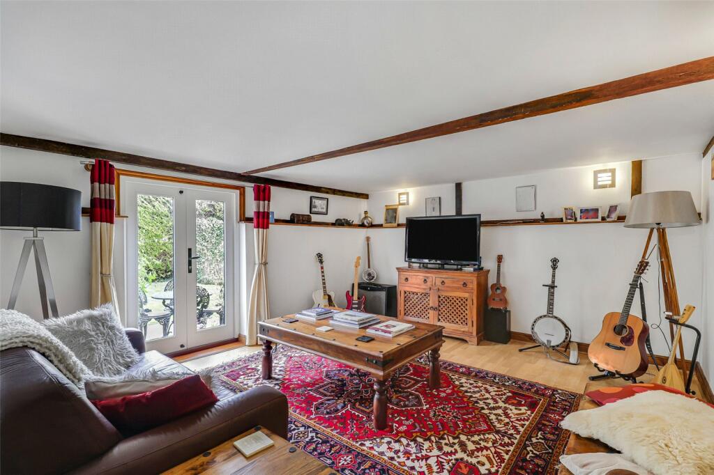 Additional property image - Walnut Tree Lane, Westbere, Nr Canterbury, CT2