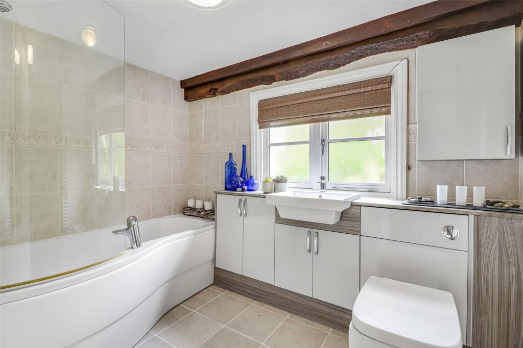 Additional property image - Walnut Tree Lane, Westbere, Nr Canterbury, CT2