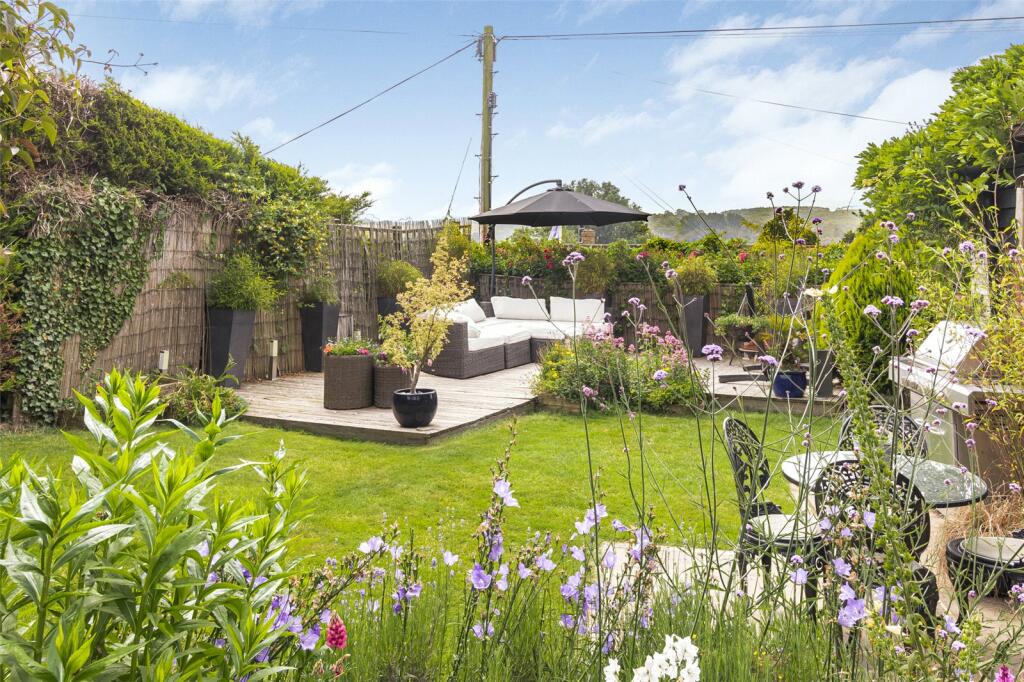 Additional property image - Walnut Tree Lane, Westbere, Nr Canterbury, CT2