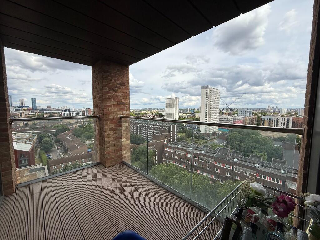 Main image of property: Malmo Tower, Bailey Street, Surrey Quays, SE8