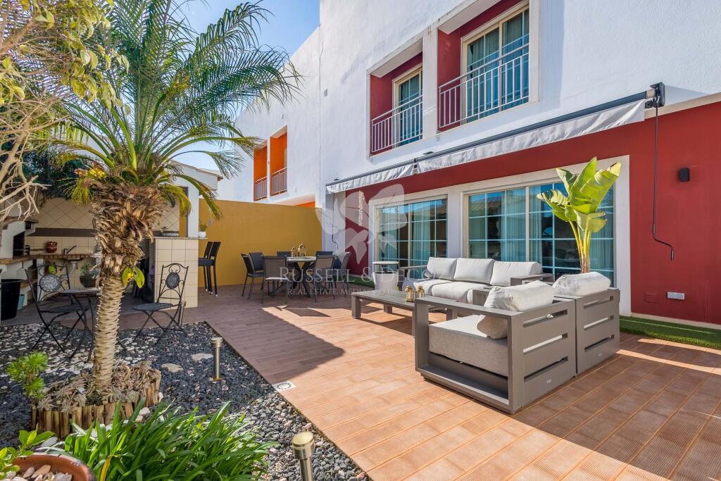 Main image of property: Algarve, Moncarapacho