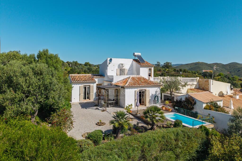 Main image of property: Algarve, Santa Catarina da Fonte do Bispo