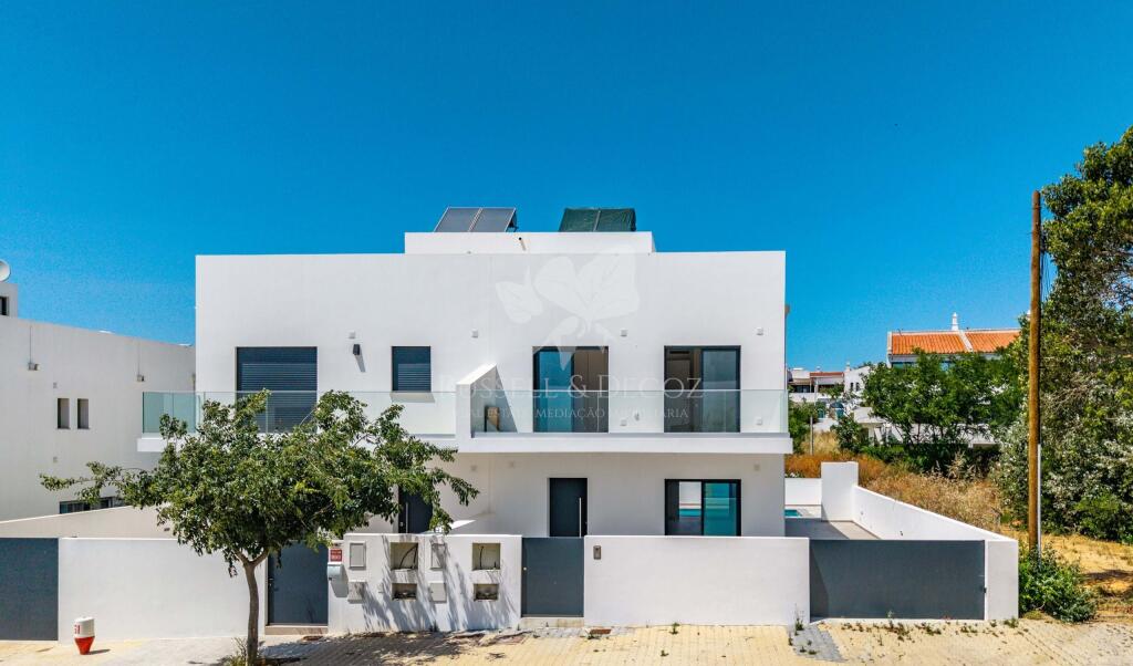 Main image of property: Algarve, Olhão
