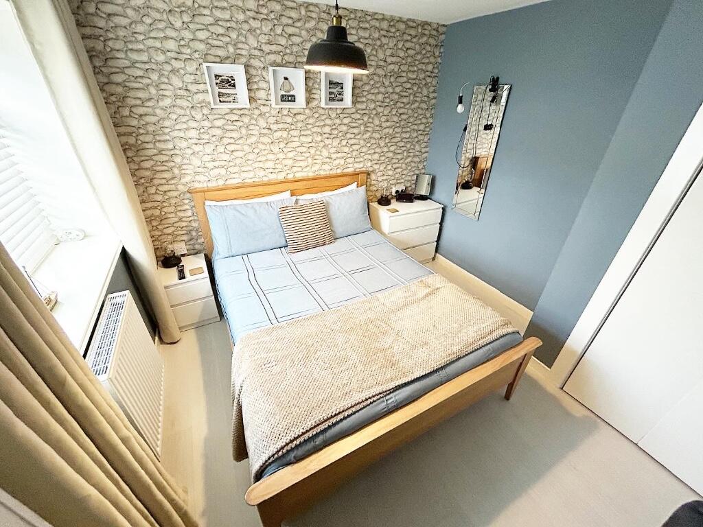 Main image of property: St. Annes Road East, Lytham St. Annes, Lancashire, FY8