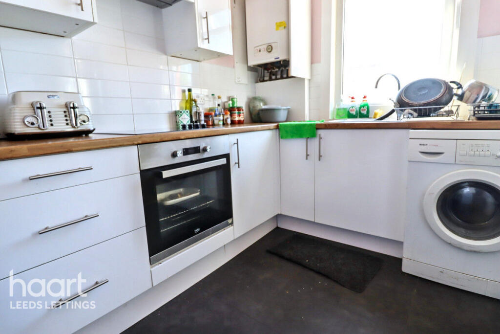 Main image of property: Cedar Terrace, Leeds