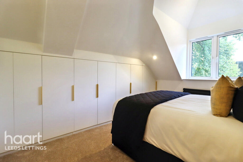 Main image of property: North Lane, Leeds