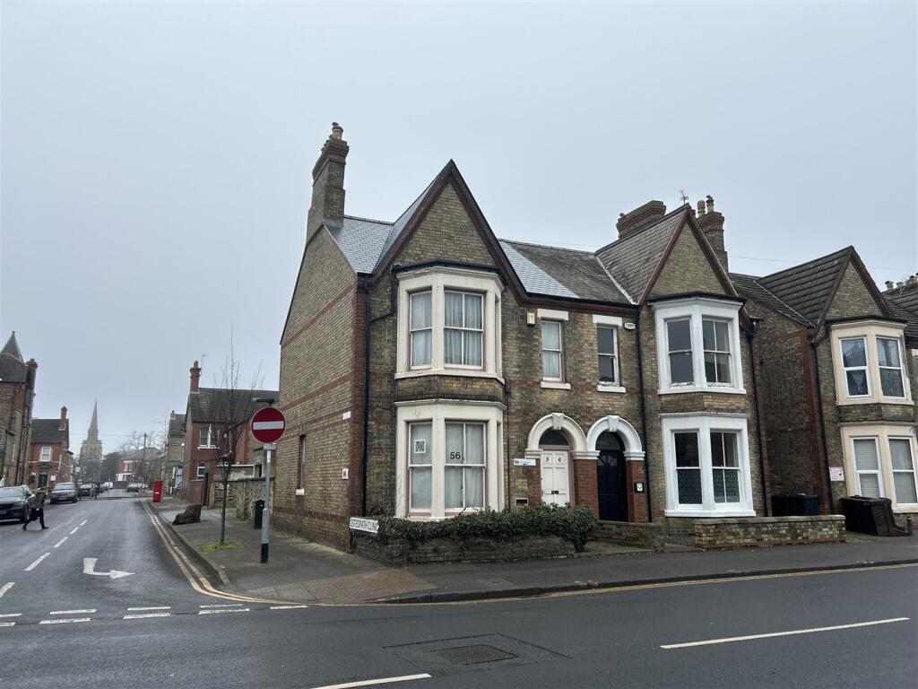 Main image of property: 56 Broadway, Peterborough