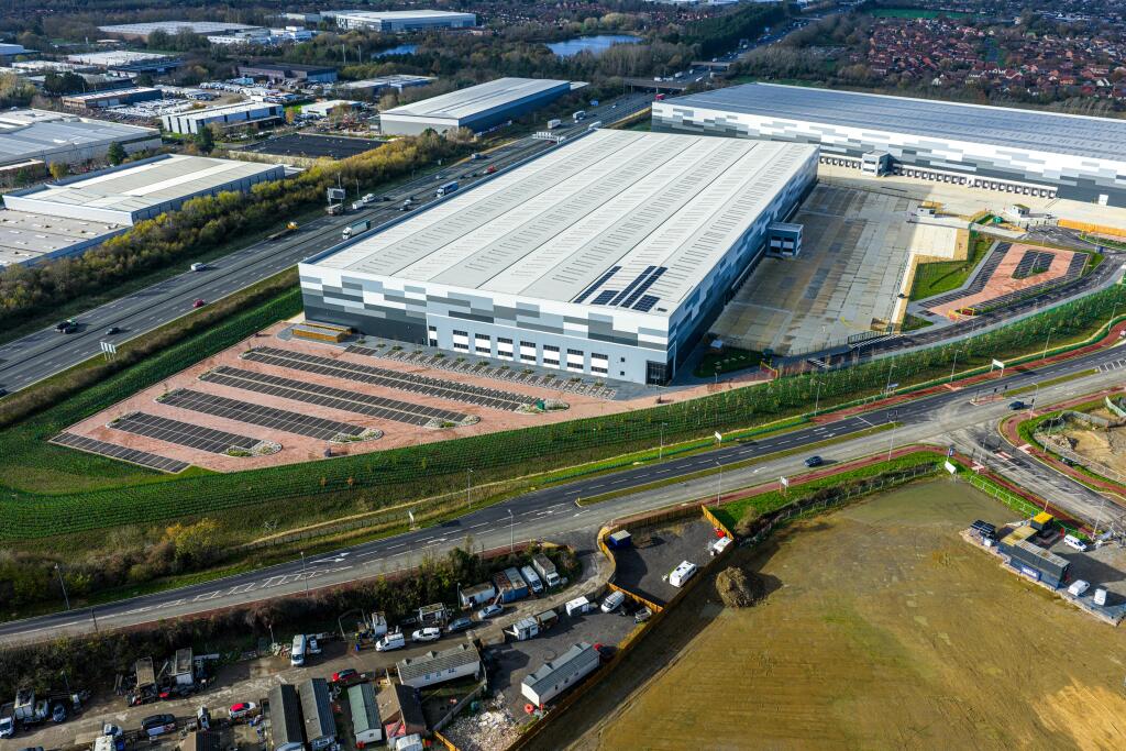 Main image of property: Unit 1, Panattoni Park, M1 / J14, Milton Keynes, MK16 0QE