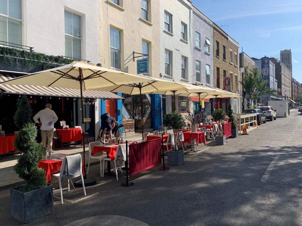 Main image of property: 12 Blenheim Crescent, Notting Hill, W11 1NN