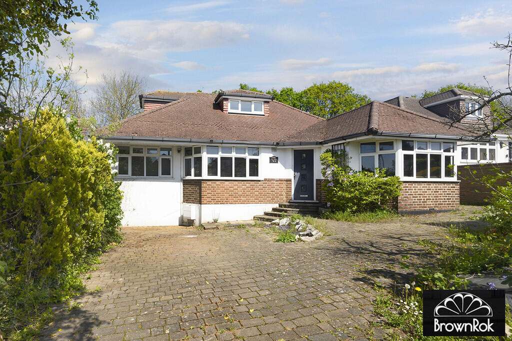 Main image of property: Greenfield Avenue, Watford