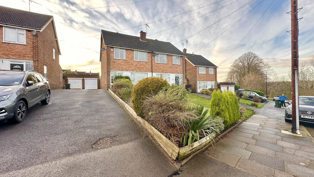 3 bedroom semidetached house for sale in Dunchurch Highway, CV5