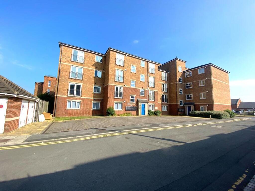Main image of property: 15 Laburnum House, Coatham Road, Redcar, Cleveland, TS10 1TA