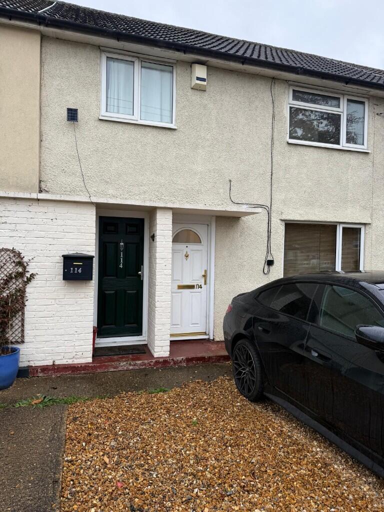 Main image of property: Valley Way, Stevenage, Hertfordshire, SG2