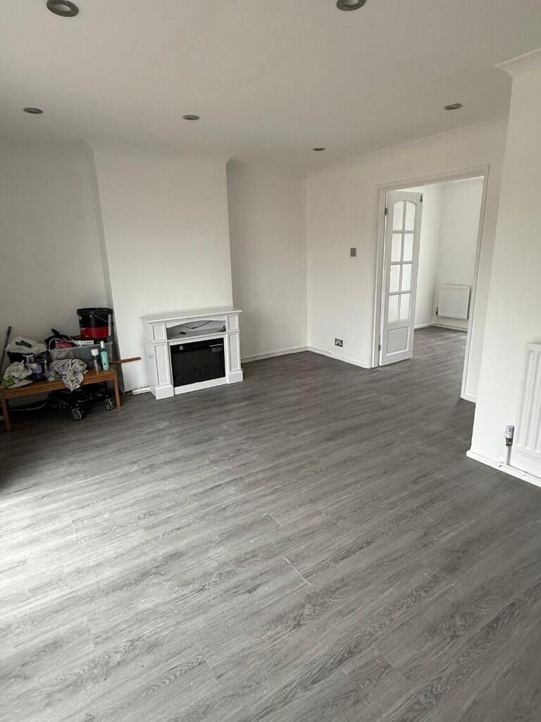 Main image of property: Austen Paths, Stevenage, Hertfordshire, SG2