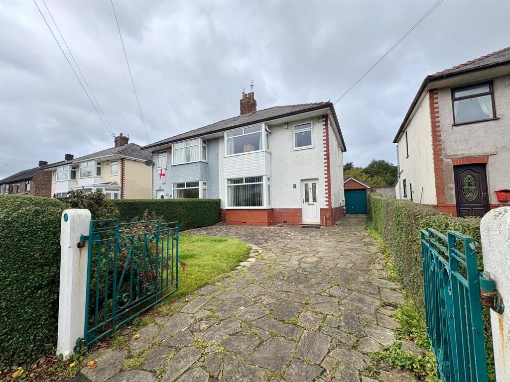 Main image of property: 6, Lawrence Avenue, Preston, Lancashire, PR1 4PR