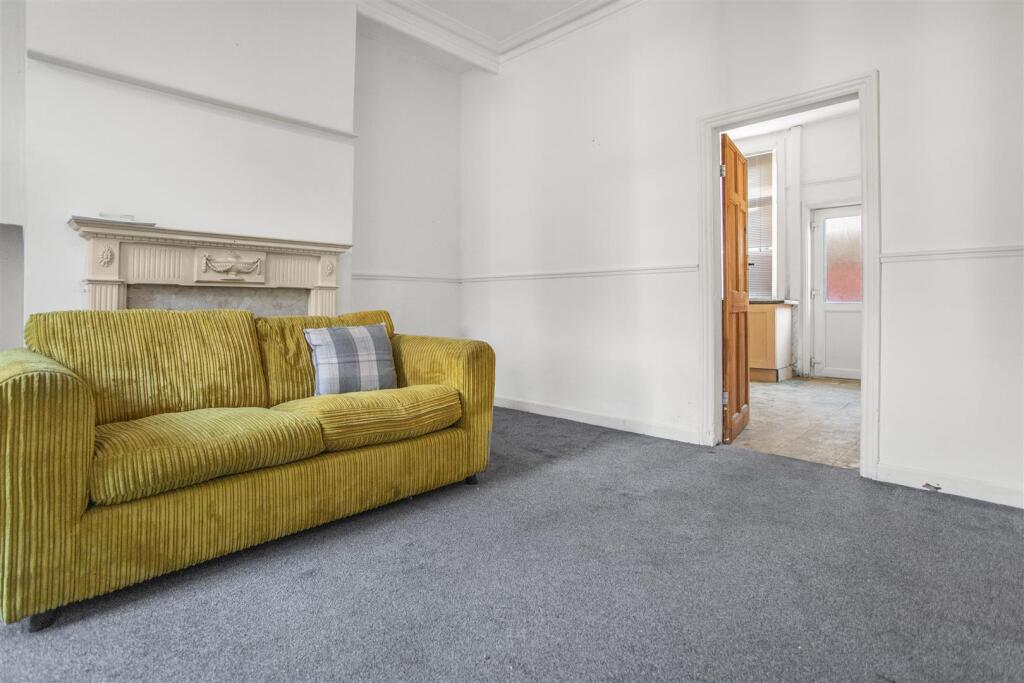 Main image of property: Carnarvon Road, Preston