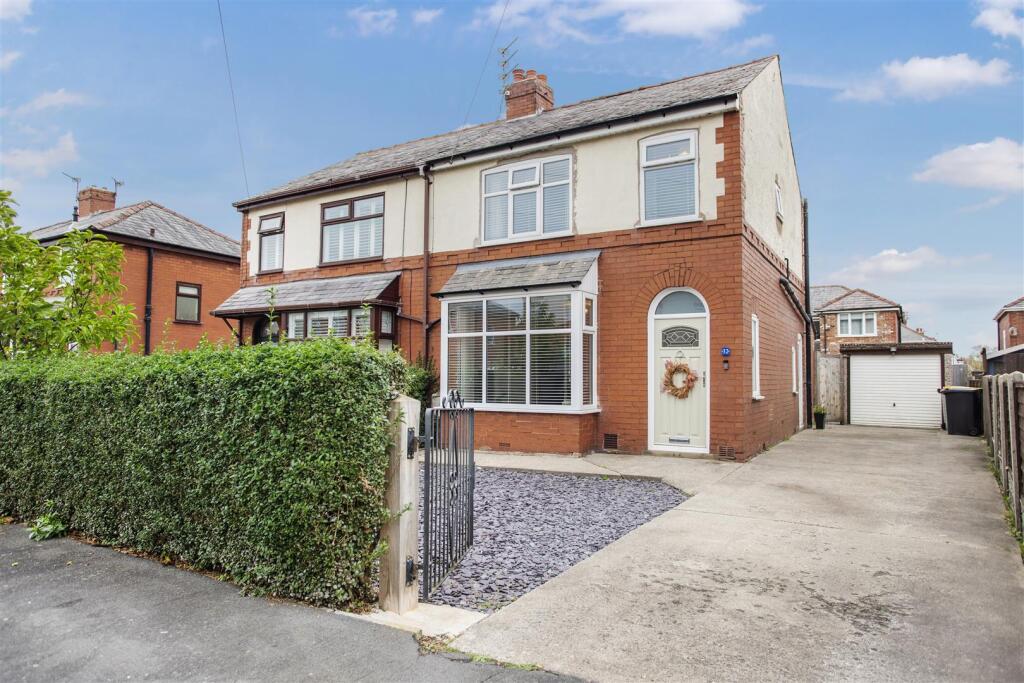 Main image of property: Aldwych Drive, Ashton-On-Ribble, Preston