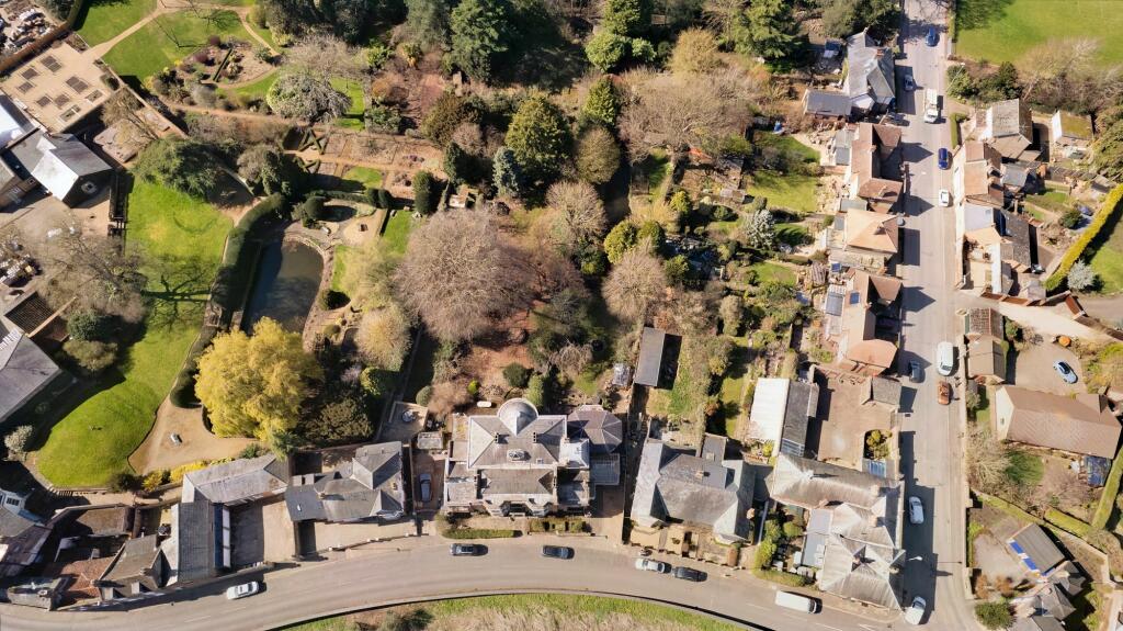 5 bedroom semidetached house for sale in North Brink, Wisbech, PE13