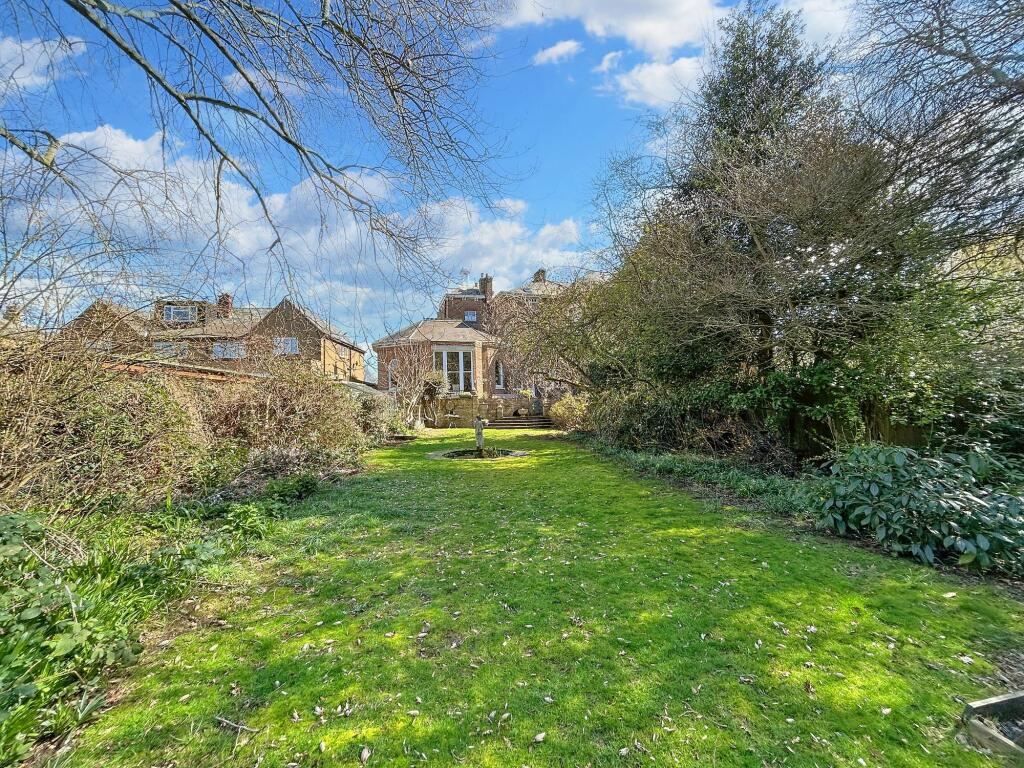 5 bedroom semidetached house for sale in North Brink, Wisbech, PE13