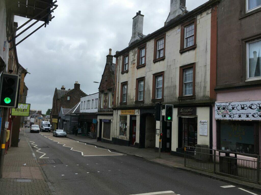 2 bedroom flat for sale in Portfolio sale of 2 flats Flat B and flat D