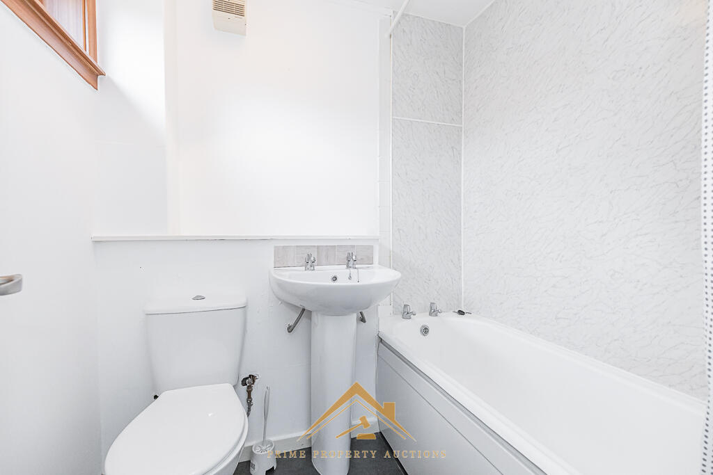 Additional property image - 16 Dunlin Court, Newtonhill, Stonehaven, AB39 3QW