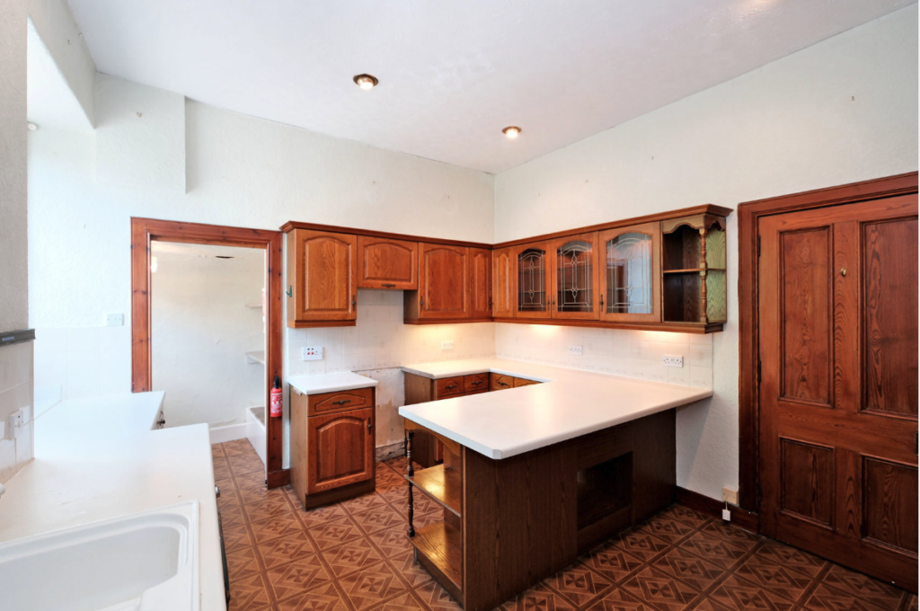 Additional property image - 110 Irvine Place, Aberdeen, AB10 6HB
