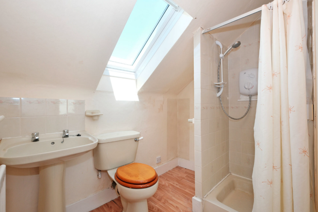 Additional property image - 110 Irvine Place, Aberdeen, AB10 6HB
