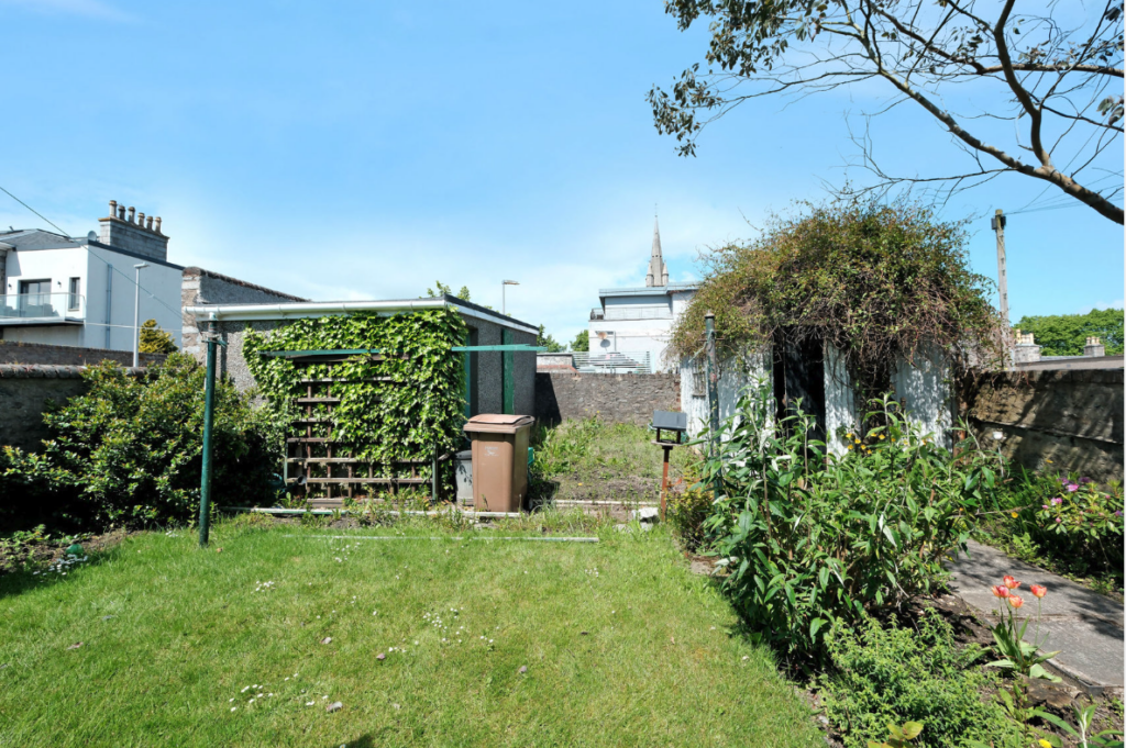 Additional property image - 110 Irvine Place, Aberdeen, AB10 6HB