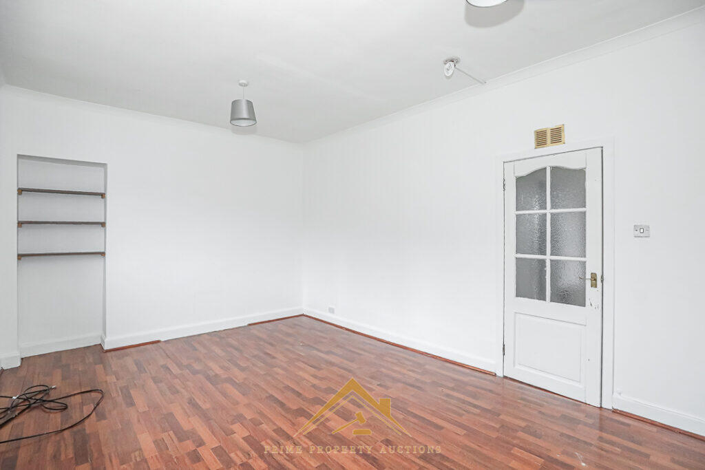 Additional property image - 46 North Street, Forfar, DD8 3BJ