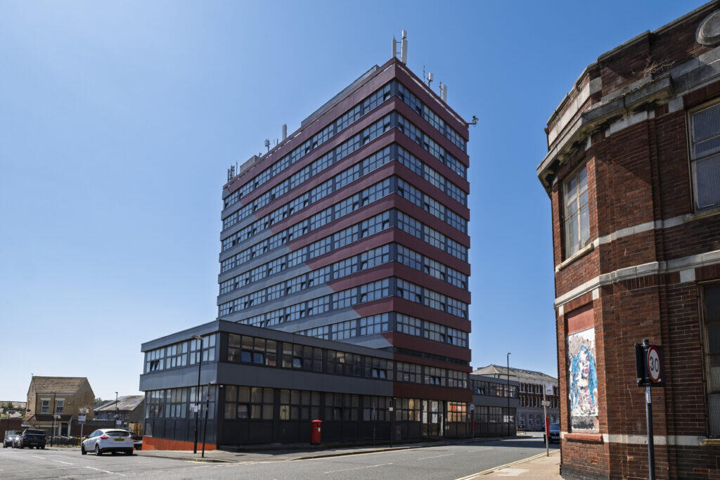 Main image of property: Apartment 907, Horizon House, Borough Road, Sunderland, SR1 1HS