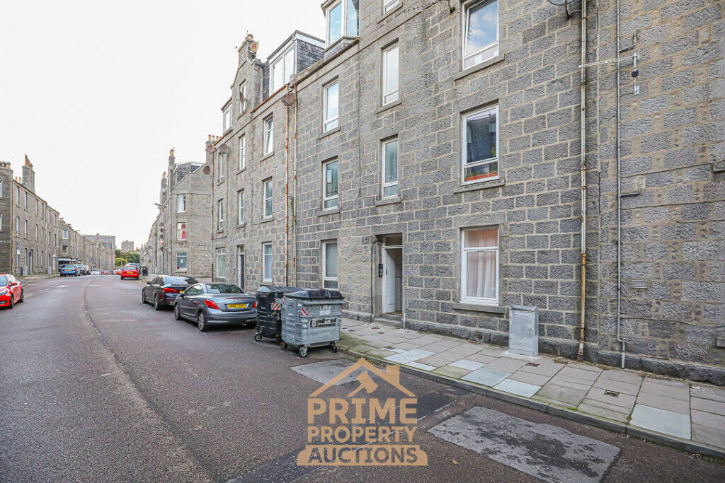Property image for Ground Floor Right, 57 Urquhart Road, Aberdeen, AB24 5NA