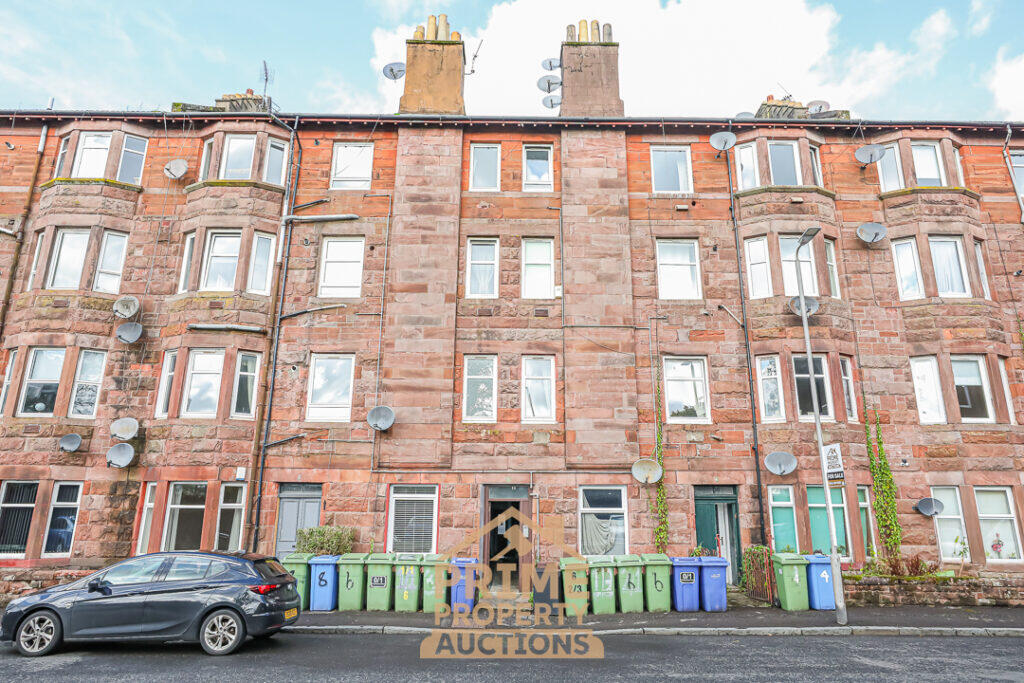 Main image of property: Flat 3/4, 6 Meadowbank Street, Dumbarton, G82 1SD