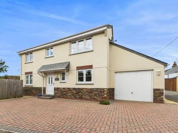 Main image of property: 13A The Meadows, Cornwall, PL30 3LT