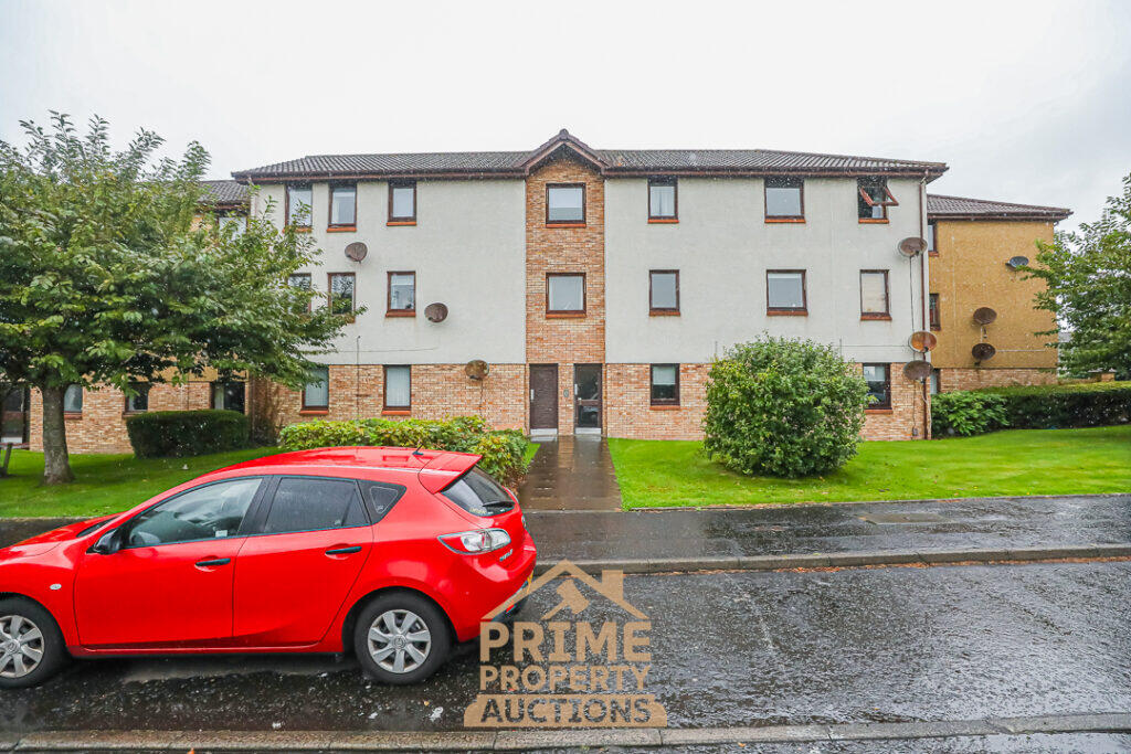Main image of property: 2B Sloan Place, Irvine, KA12 0HT