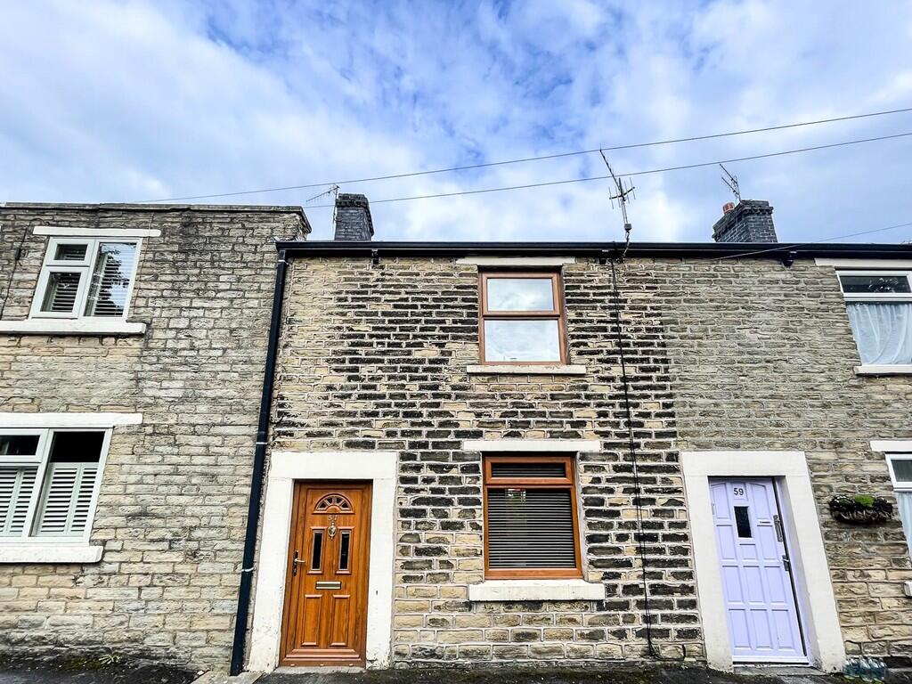 Main image of property: Manor Park Road, Old Glossop