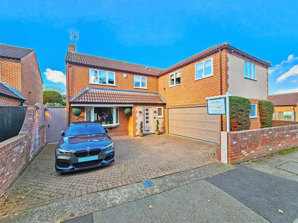 Main image of property: Merevale Close, Lowdham, Nottingham