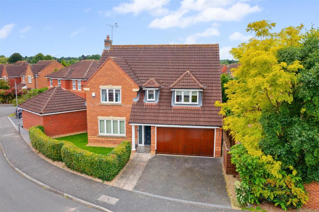 Main image of property: Newton Close, Lowdham, Nottingham